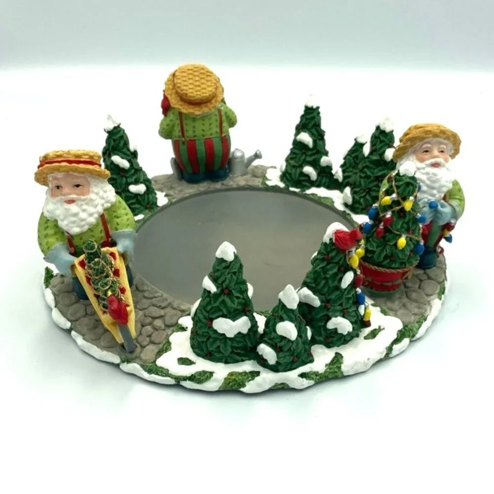 The White Barn Candle Co Christmas‎ Candle Holder Santas & Xmas Trees